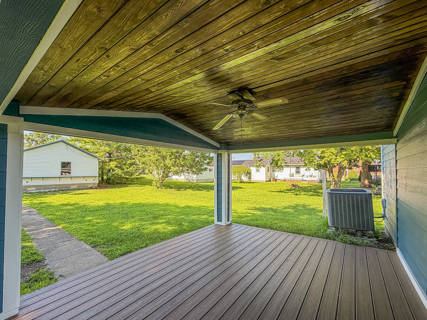 Homes for sale in Hoopeston, IL | 411 E Seminary Ave, Hoopeston, IL 60942 | MLS# 12699573