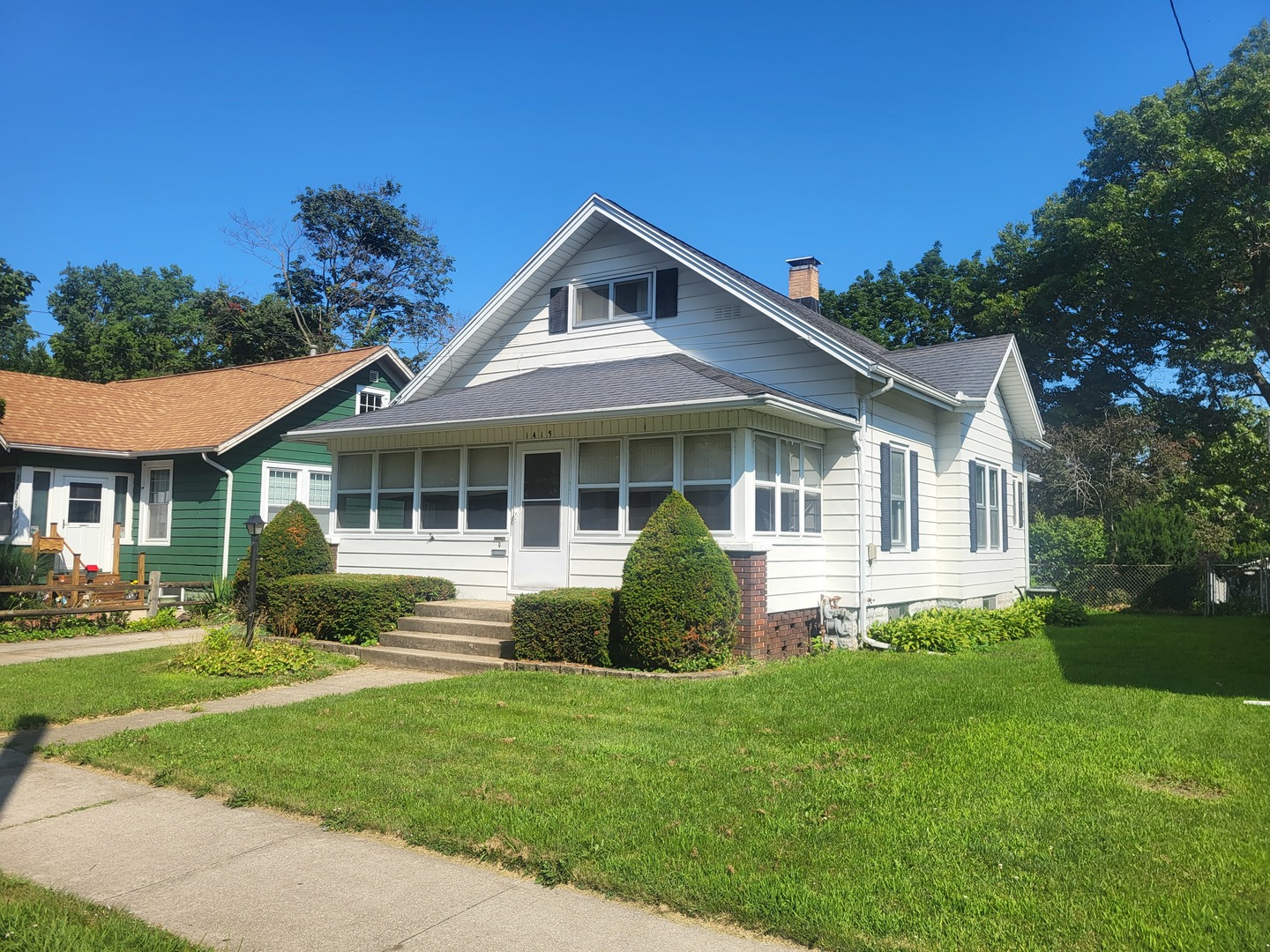 Homes for sale in Dixon, IL | 1415 W 1st St, Dixon, IL 61021 | MLS# 12699991