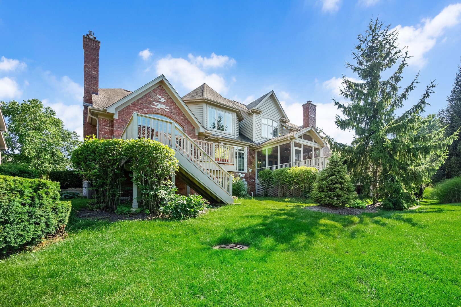 32nd image of 2454 Durand Dr, Downers Grove, IL 60516 | MLS# 12700232