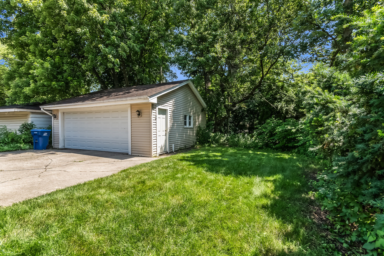 15th image of 232 Thelin Ct, Wilmette, IL 60091 | MLS# 12700234