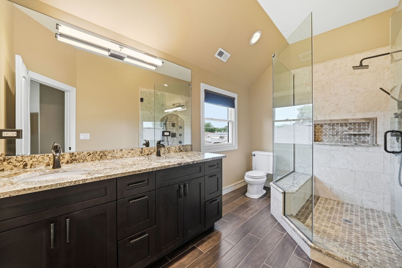 4th image of 7800 Massasoit Ave, Burbank, IL 60459 | MLS# 12700277