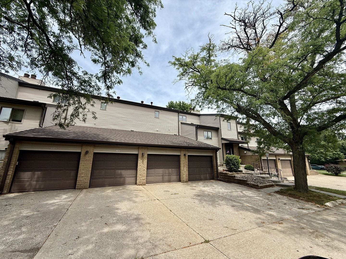 2nd image of 3109 4th St #0, Moline, IL 61265 | MLS# 12700278
