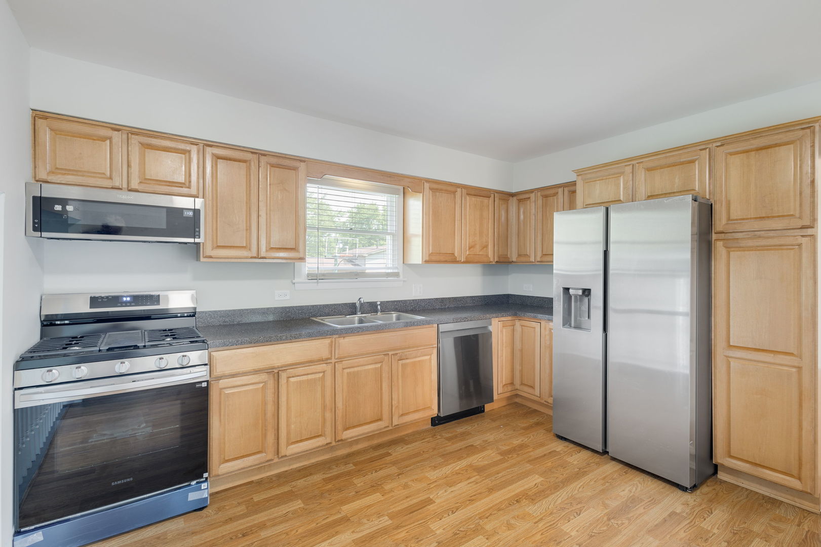 5th image of 5226 Riverside Dr, Richton Park, IL 60471 | MLS# 12700291