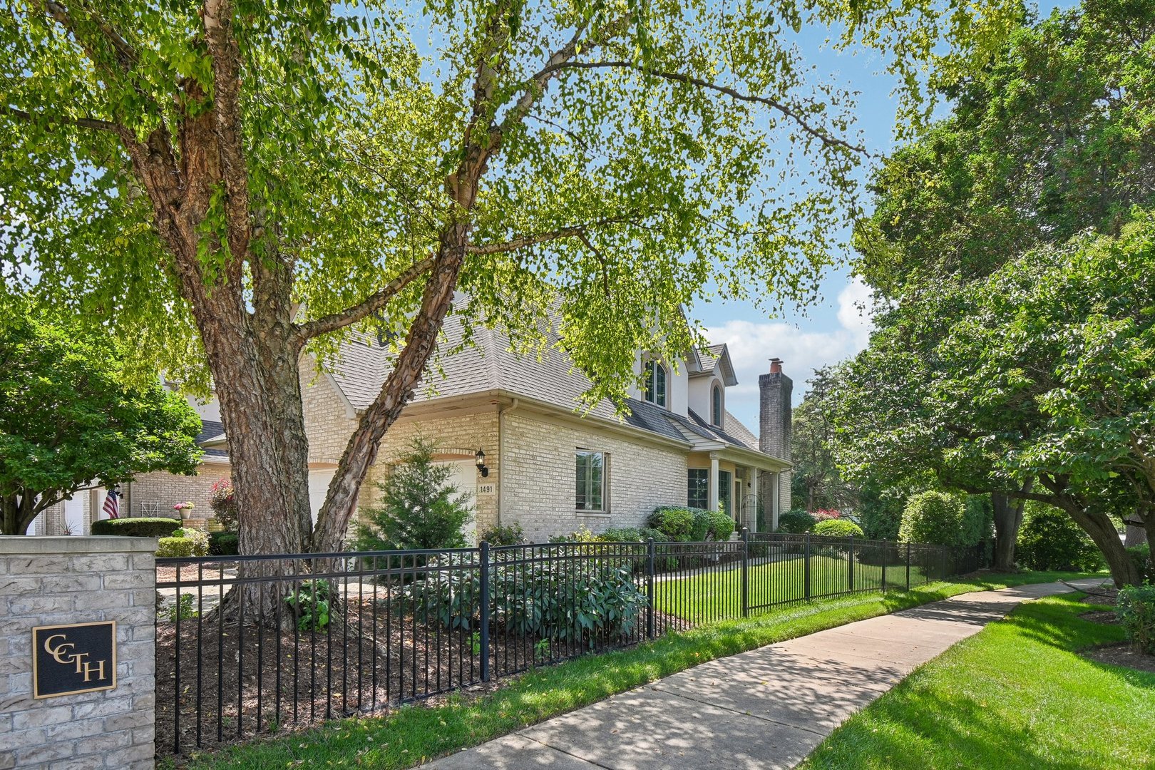 3rd image of 1491 Cress Creek Ct, Naperville, IL 60563 | MLS# 12700334