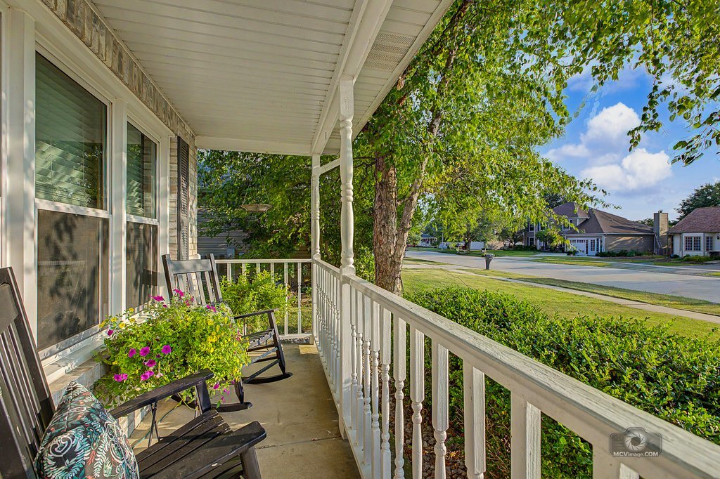 3rd image of 1904 Brighton Ln, Plainfield, IL 60586 | MLS# 12700337