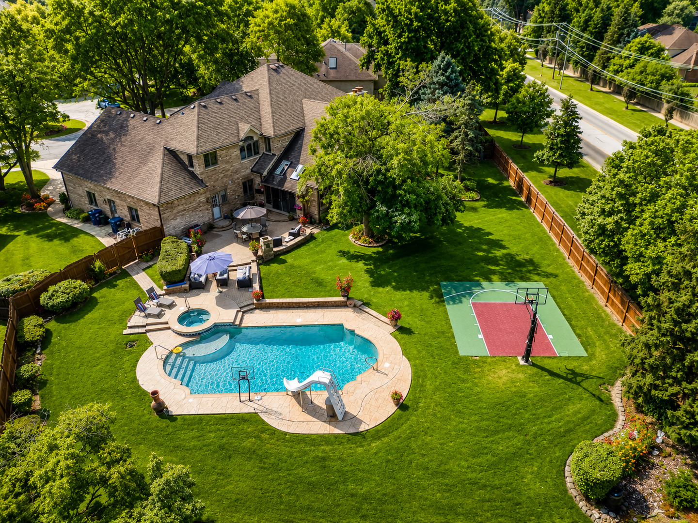 5th image of 6904 Irish Ct, Darien, IL 60561 | MLS# 12700370
