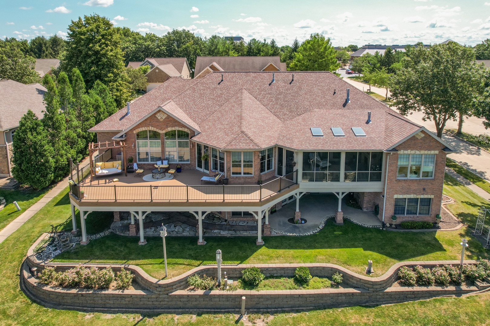 3rd image of 2427 Prairieridge Pl, Champaign, IL 61822 | MLS# 12700459