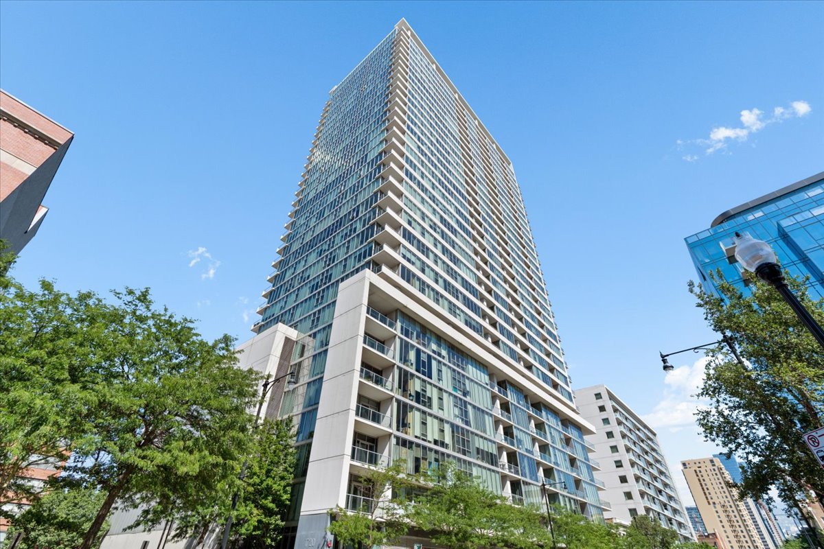 Homes for sale in Chicago, IL | 1720 S Michigan Ave #2503, Chicago, IL 60616 | MLS# 12700484