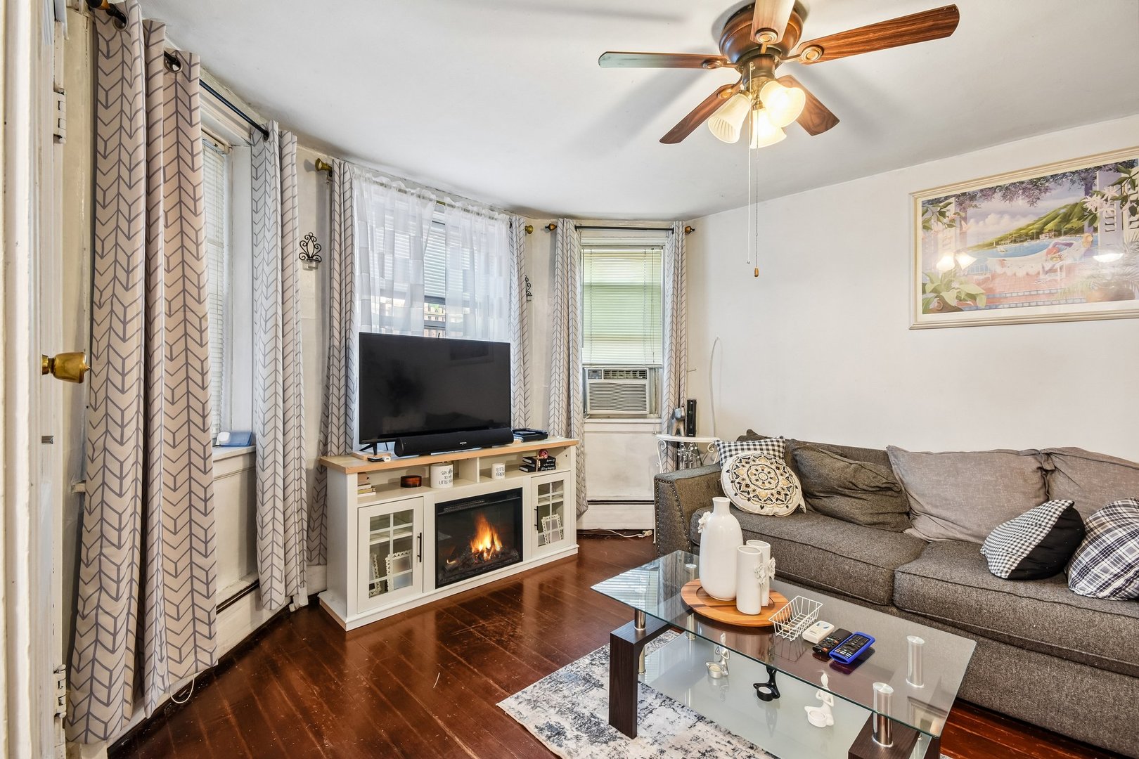 4th image of 1539 N Kolin Ave, Chicago, IL 60651 | MLS# 12700554