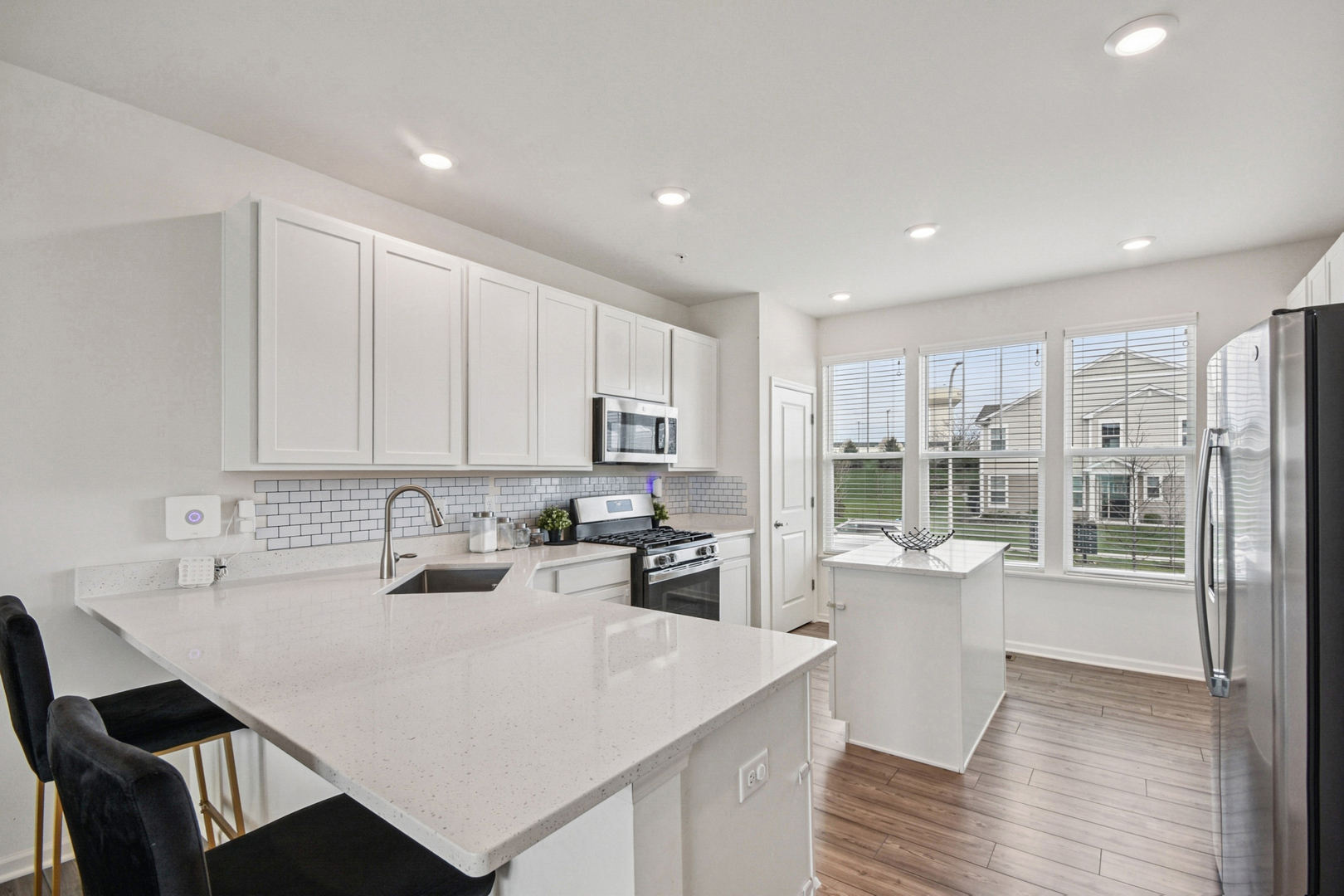 image of 1077 Moraine Dr, South Elgin, IL 60177 | MLS# 12700634