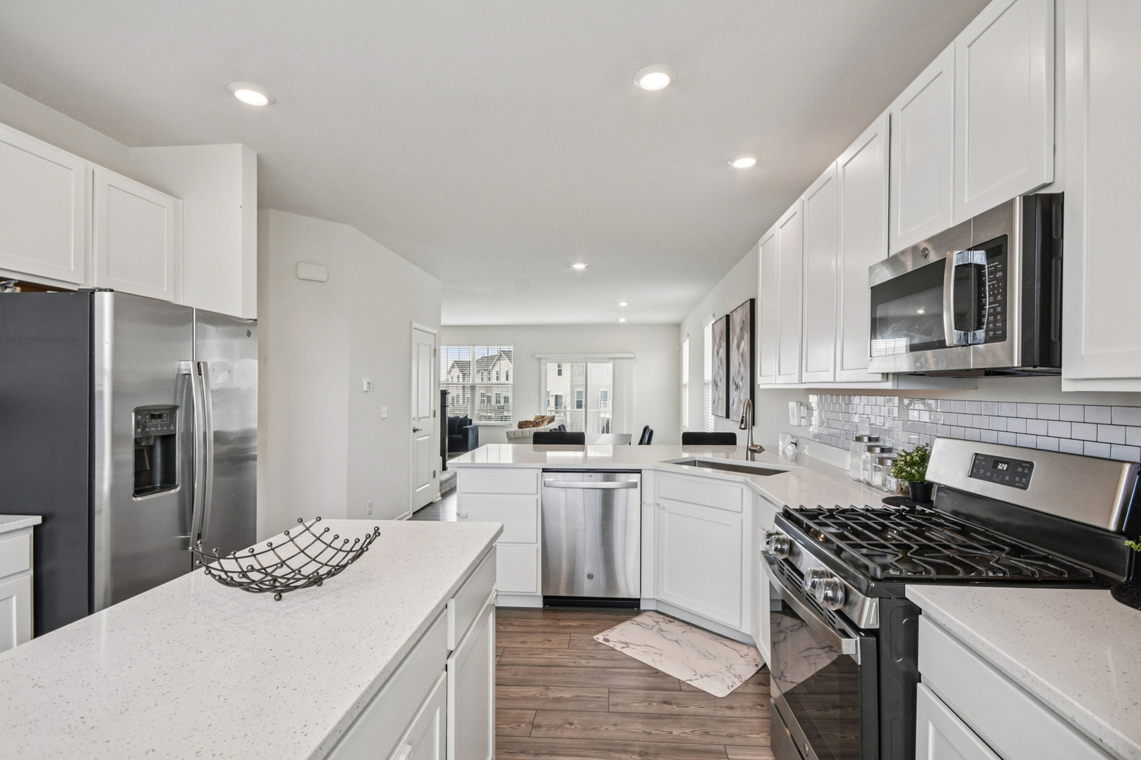 image of 1077 Moraine Dr, South Elgin, IL 60177 | MLS# 12700634