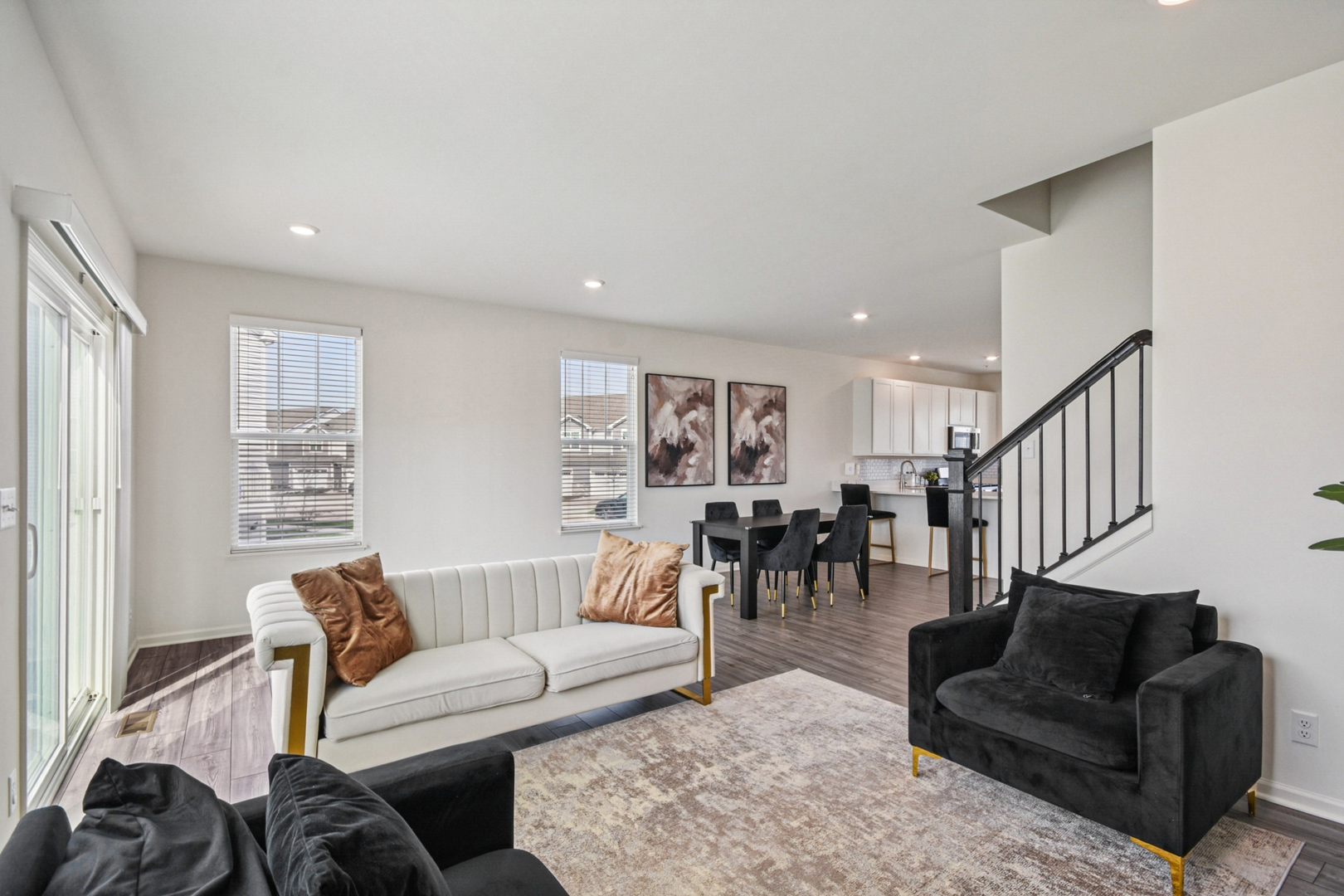 image of 1077 Moraine Dr, South Elgin, IL 60177 | MLS# 12700634