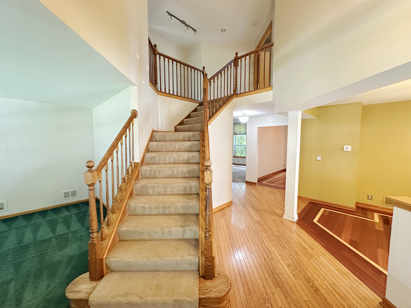 image of 285 Shipland Dr, Crystal Lake, IL 60012 | MLS# 12700658
