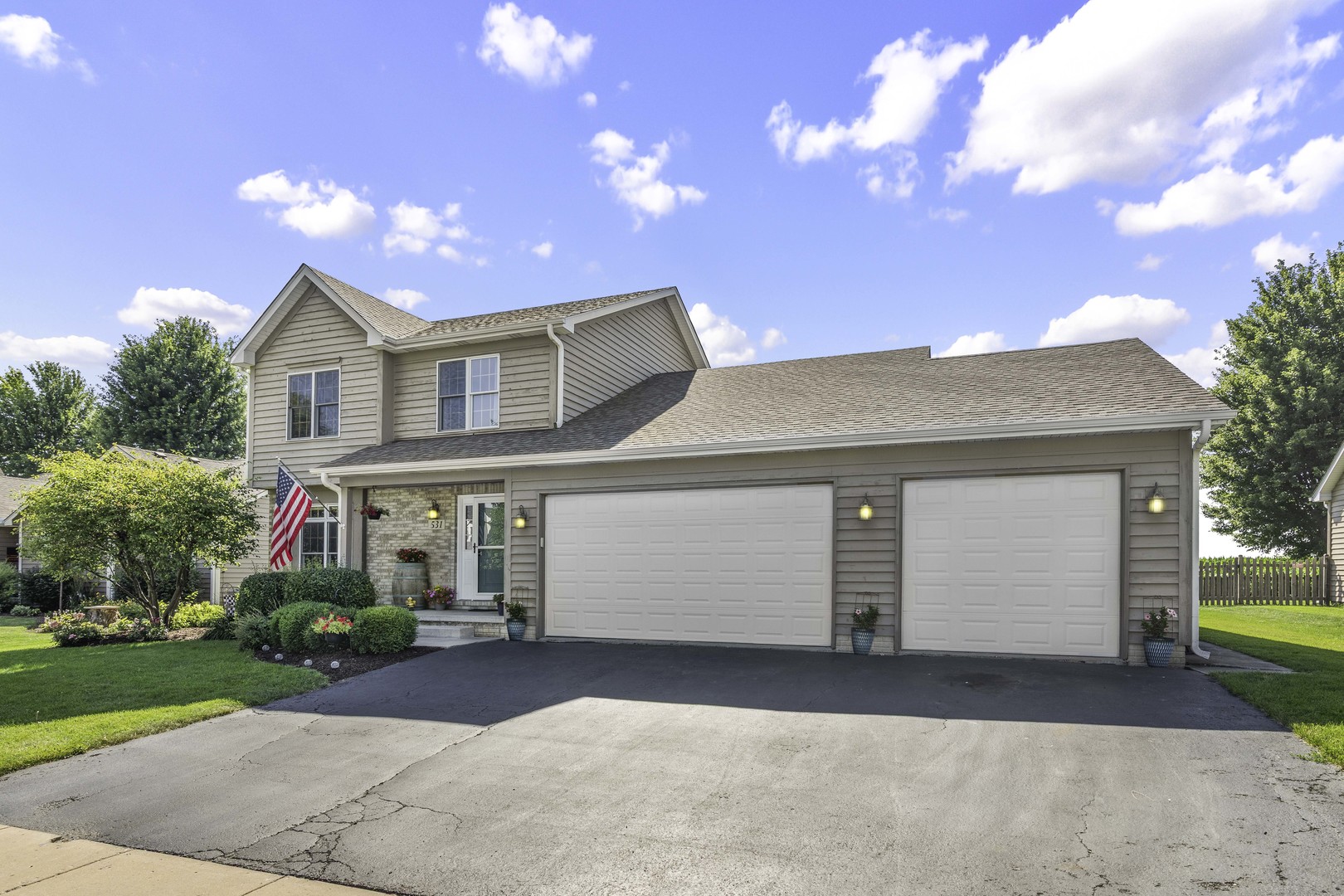 Homes for sale in Hinckley, IL | 531 Meadow Ln, Hinckley, IL 60520 | MLS# 12700670