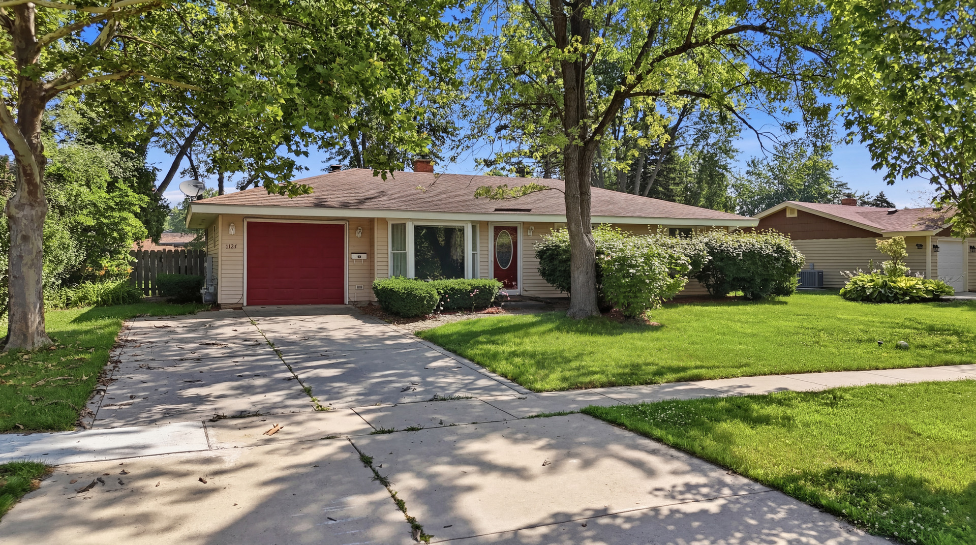 4th image of 1624 W Weathersfield Wy, Schaumburg, IL 60193 | MLS# 12700760