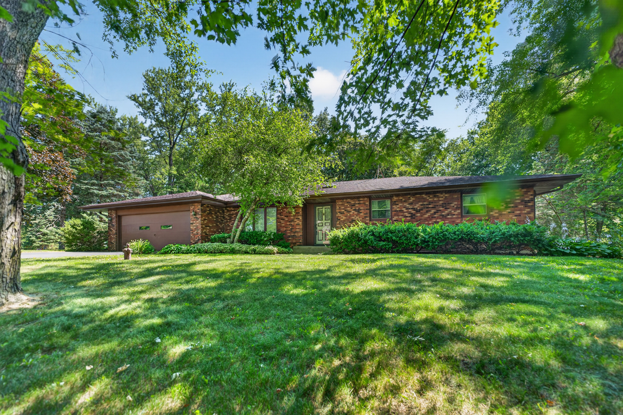 Homes for sale in Belvidere, IL | 12241 Squirrel Tree Ln, Belvidere, IL 61008 | MLS# 12700860