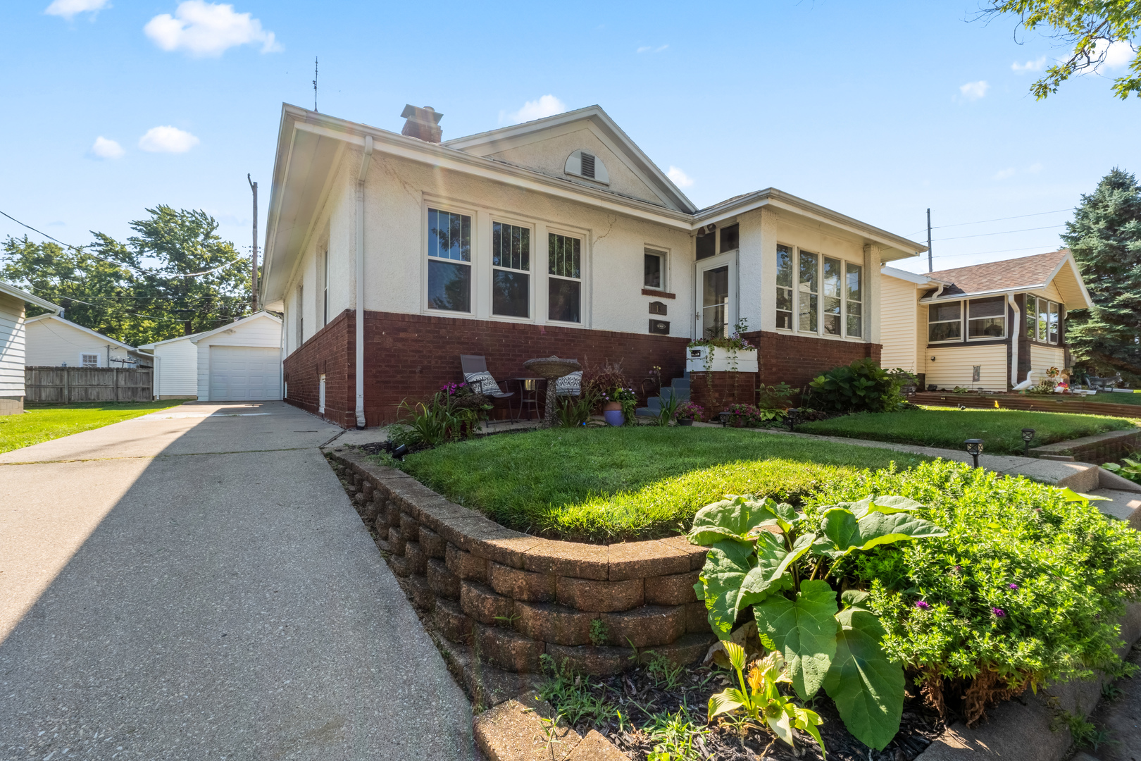2nd image of 18 Berenz Pl, Bloomington, IL 61701 | MLS# 12700964