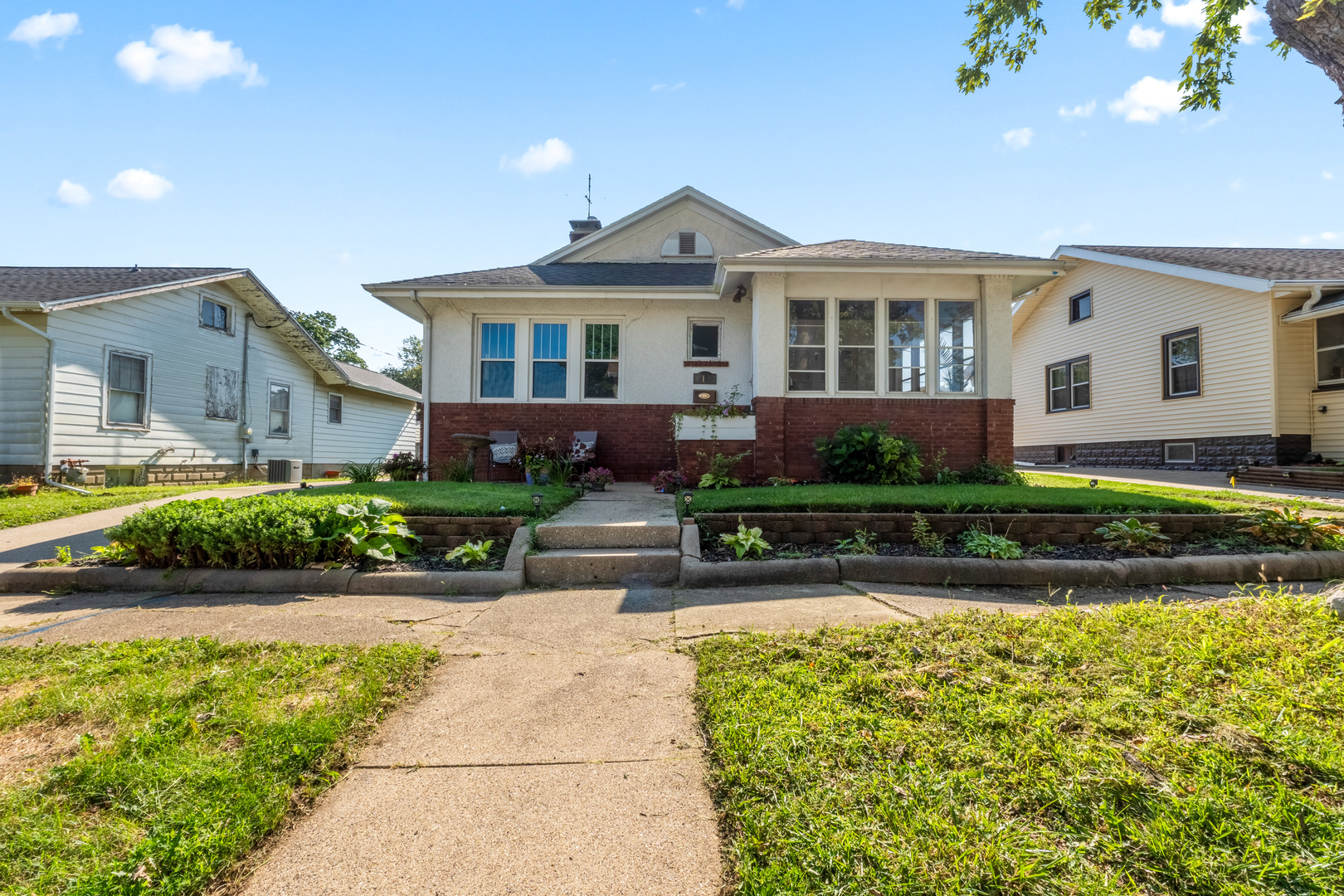 1st image of 18 Berenz Pl, Bloomington, IL 61701 | MLS# 12700964