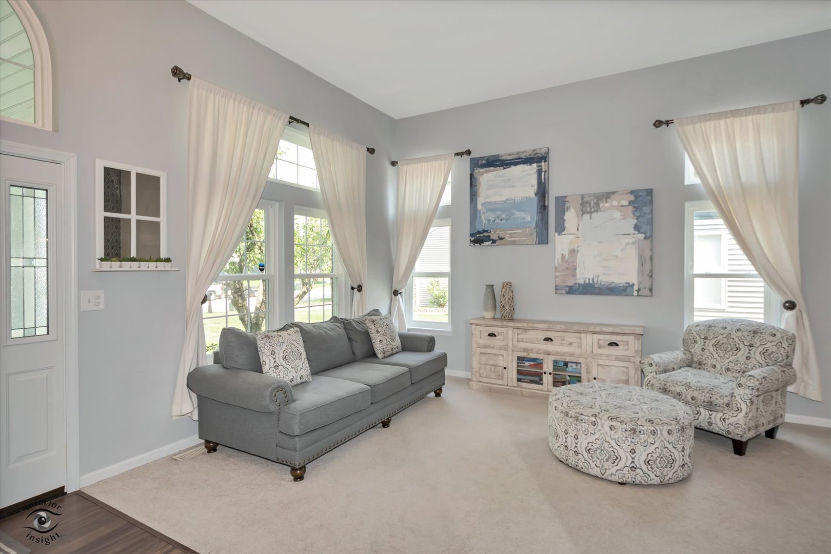 4th image of 9035 Westminster Dr, Woodridge, IL 60517 | MLS# 12700987