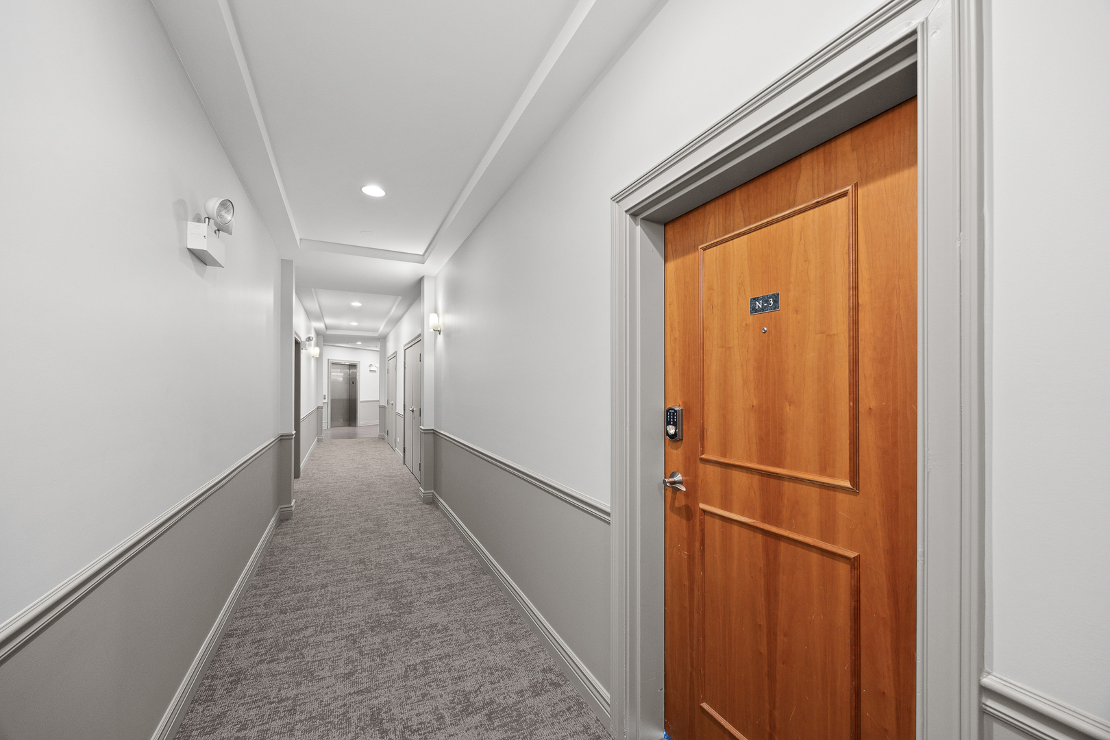 5th image of 3300 W Irving Park Rd, Chicago, IL 60618