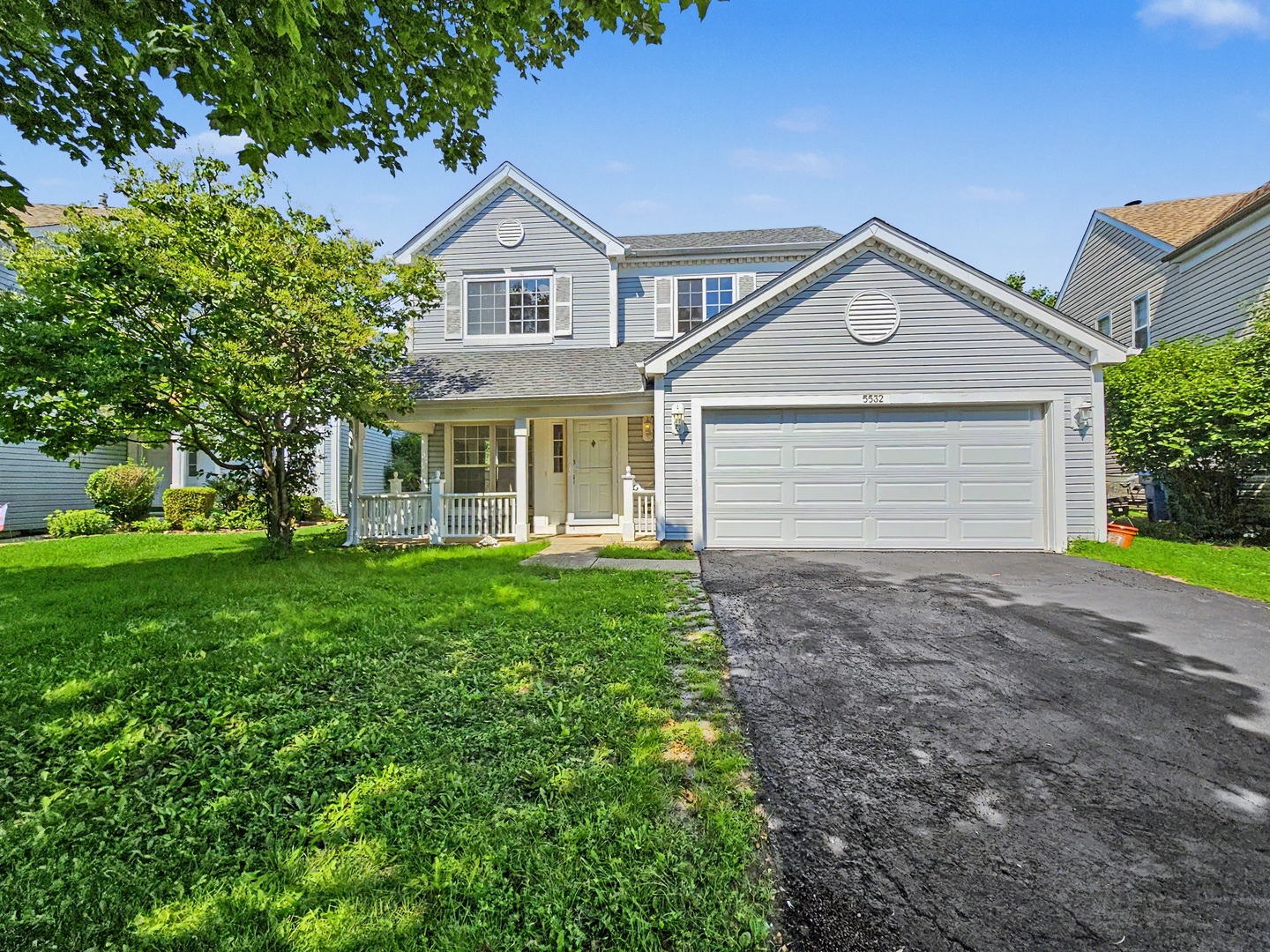 Homes for sale in Lake In The Hills, IL | 5532 Chantilly Cir, Lake In The Hills, IL 60156 | MLS# 12701136