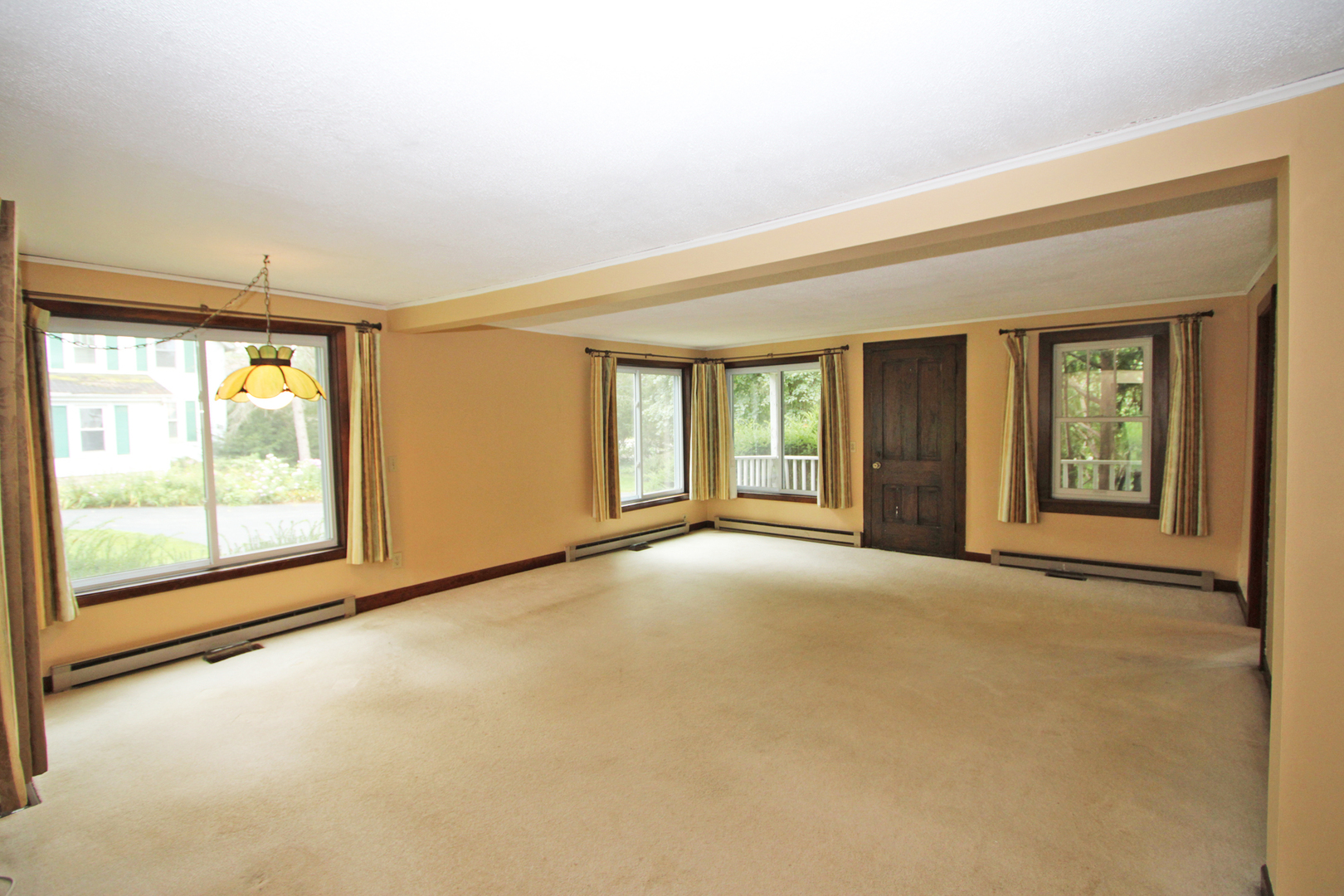 5th image of 234 N Deerpath Rd, Lake Zurich, IL 60047 | MLS# 12701149