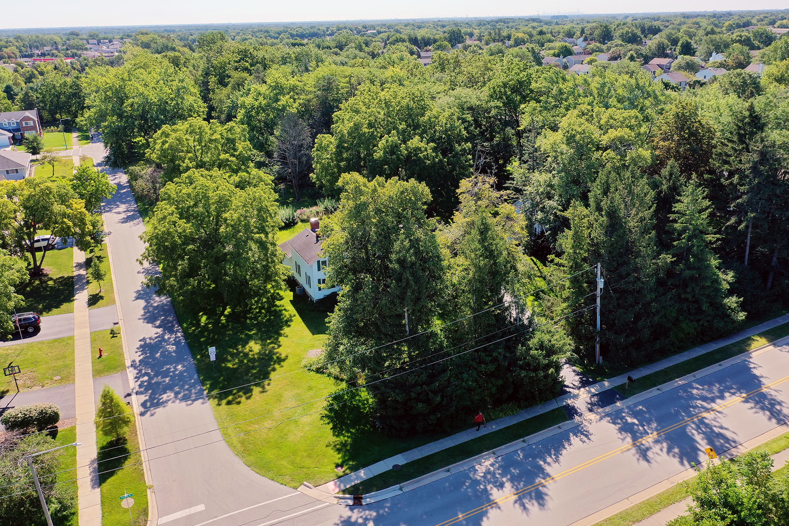 10th image of 21763 N Deerpath Rd, Lake Zurich, IL 60047 | MLS# 12701150