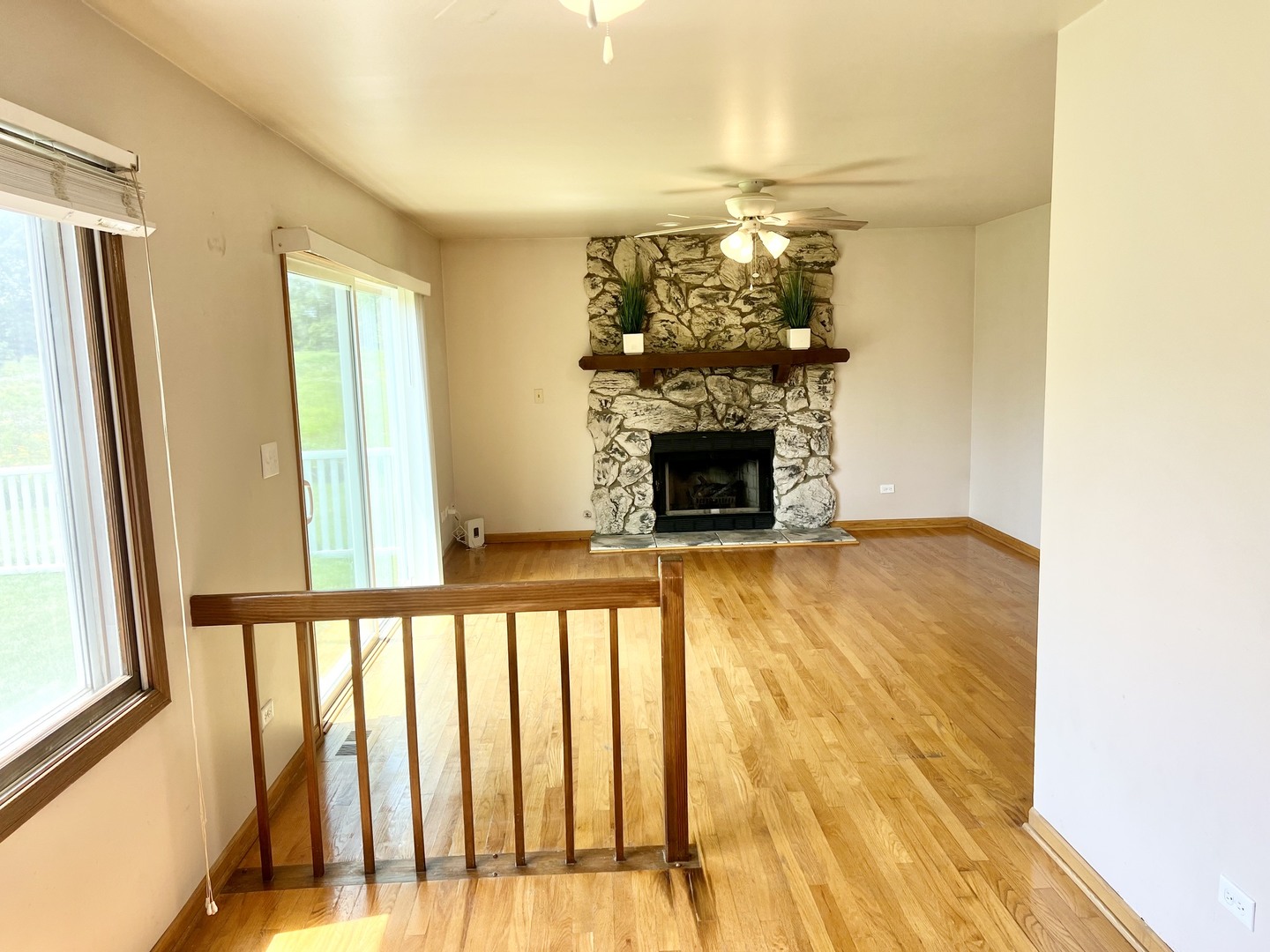 Homes for sale in Crystal Lake, IL | 1436 Bridgedale Rd, Crystal Lake, IL 60014 | MLS# 12701242