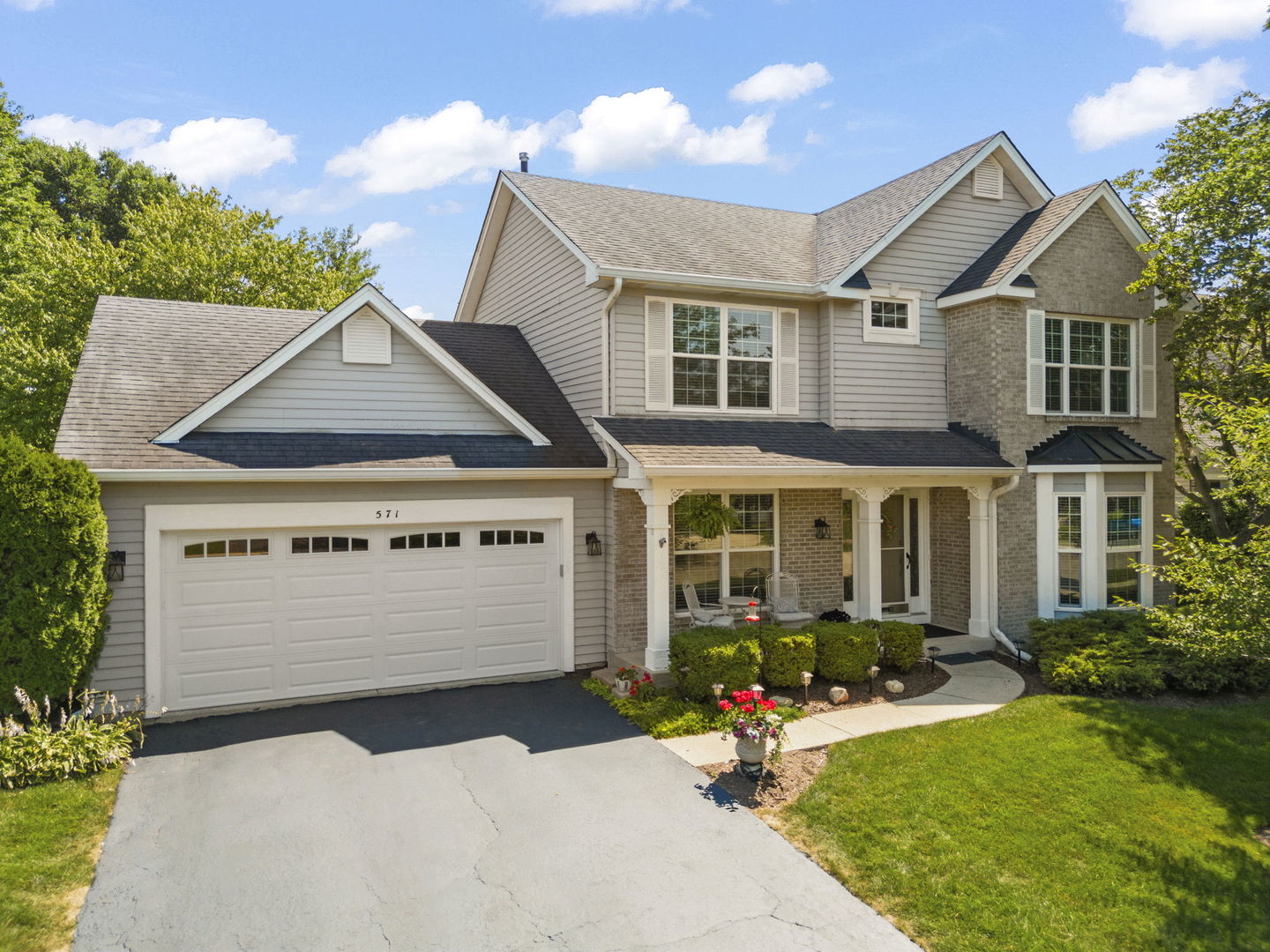 1st image of 571 Lakeview Dr, Oswego, IL 60543 | MLS# 12701244