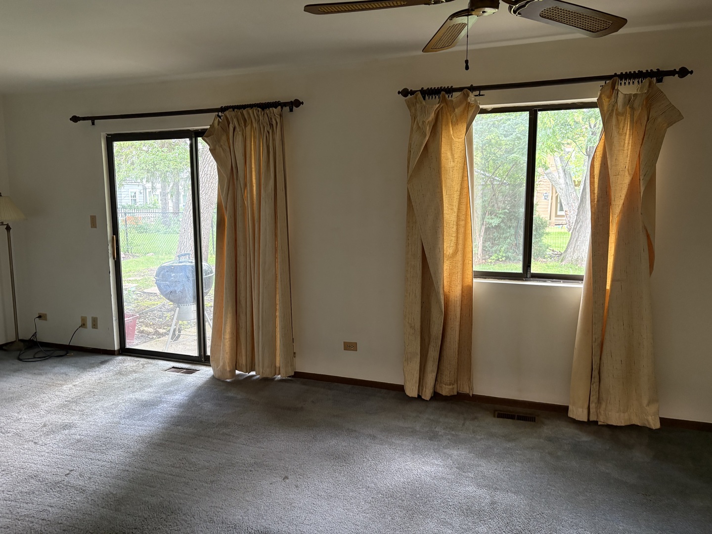 Homes for sale in Crystal Lake, IL | 450 Brandy Dr, Crystal Lake, IL 60014