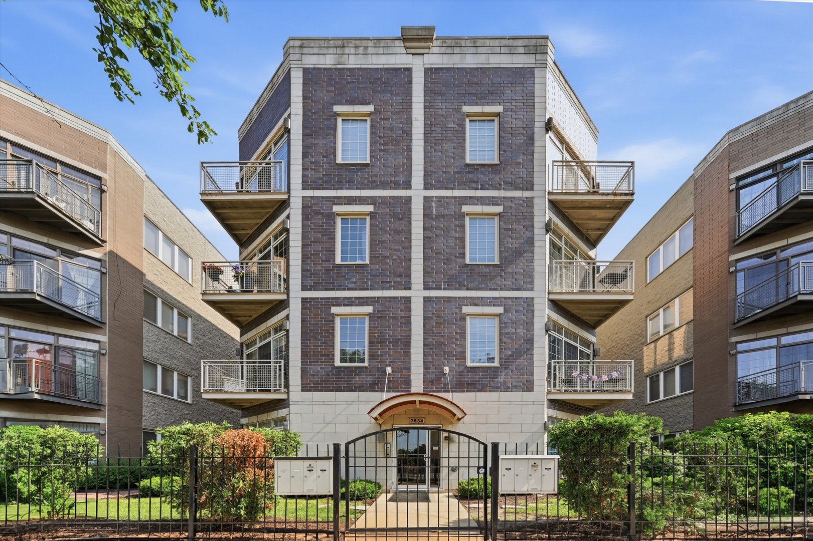 1st image of 7934 W Grand Ave #4E, Elmwood Park, IL 60707 | MLS# 12701379