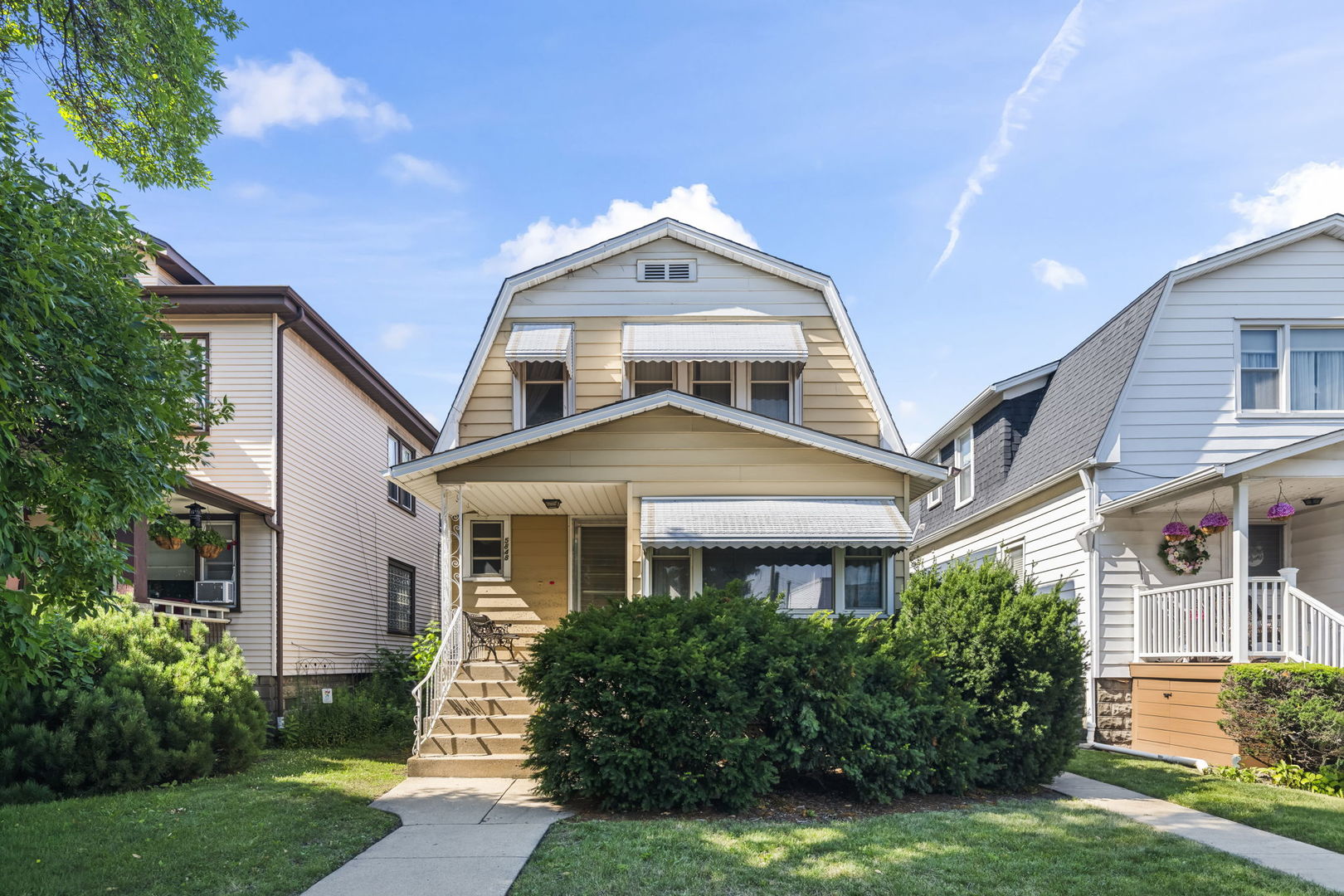 2nd image of 5848 W Catalpa Ave, Chicago, IL 60630 | MLS# 12701495