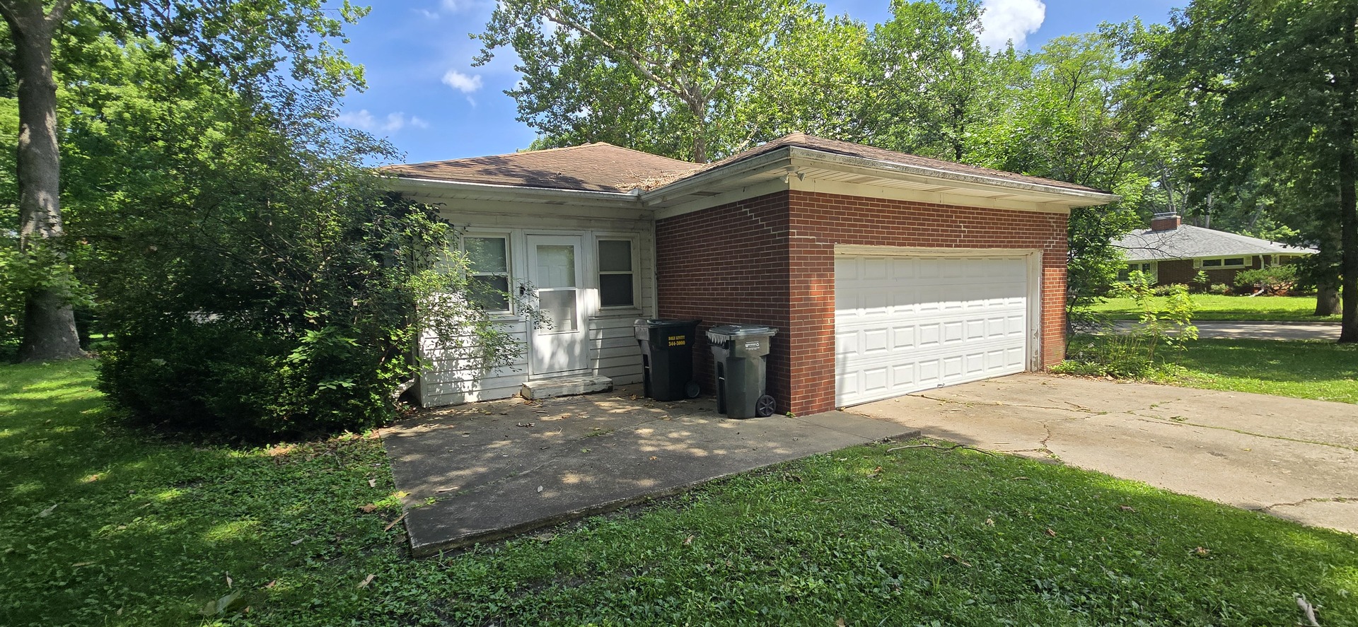 31st image of 405 E Mumford Dr, Urbana, IL 61801 | MLS# 12701530