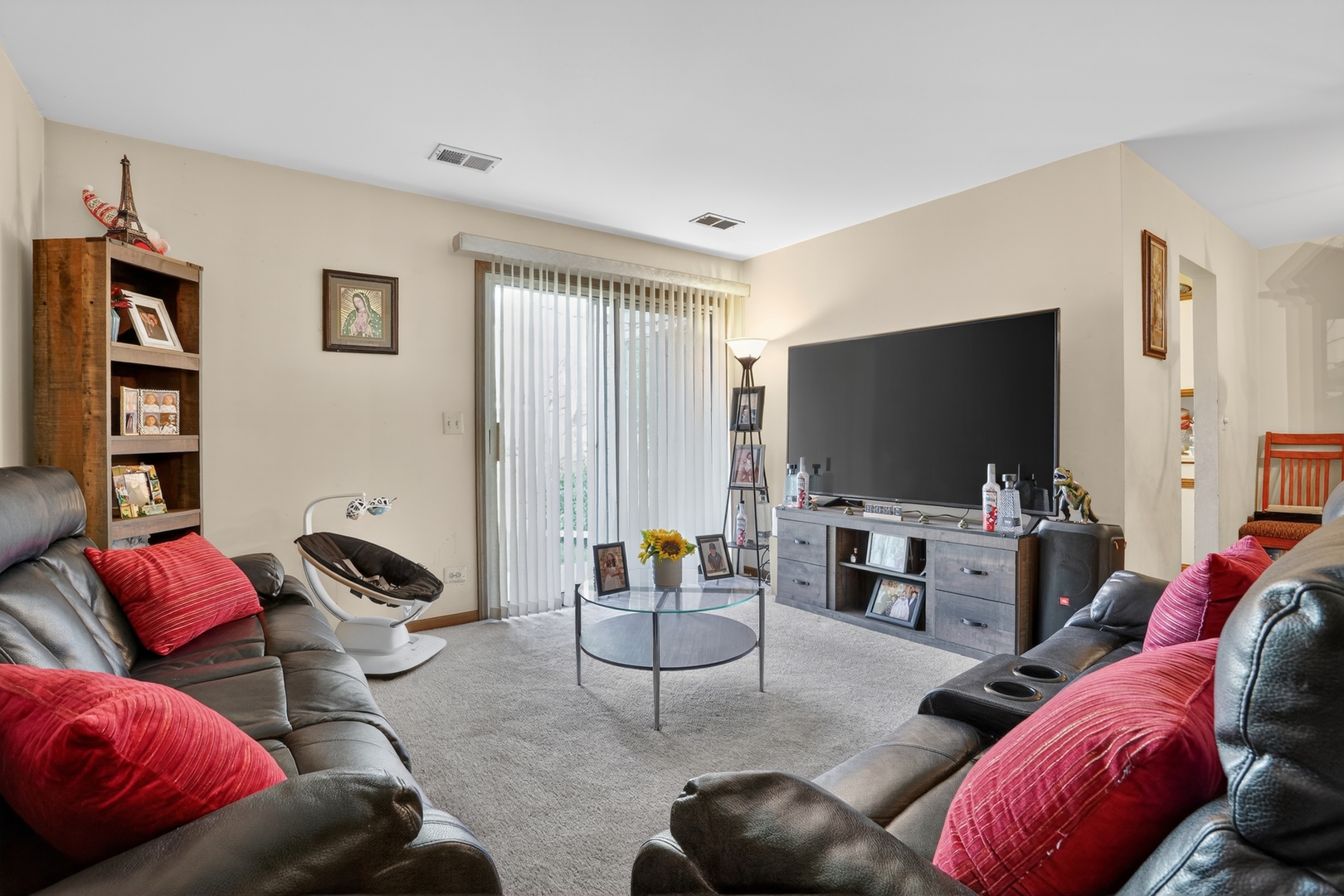 Homes for sale in Schaumburg, IL | 2434 Charleston Dr #3, Schaumburg, IL 60193 | MLS# 12701566