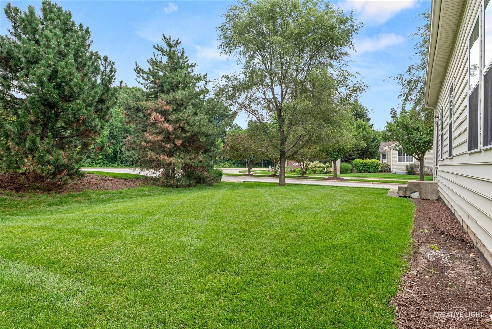 16th image of 1648 Colchester Ln, Aurora, IL 60505 | MLS# 12701617