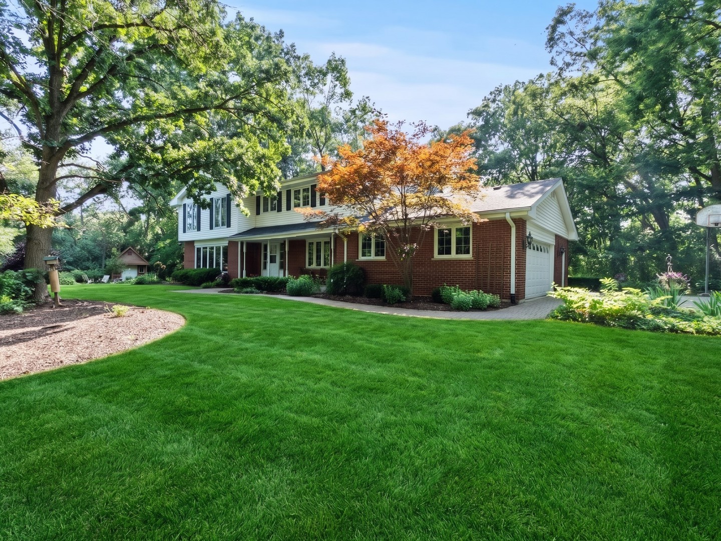 Homes for sale in Palos Park, IL | 3 Old Creek Rd, Palos Park, IL 60464 | MLS# 12701680