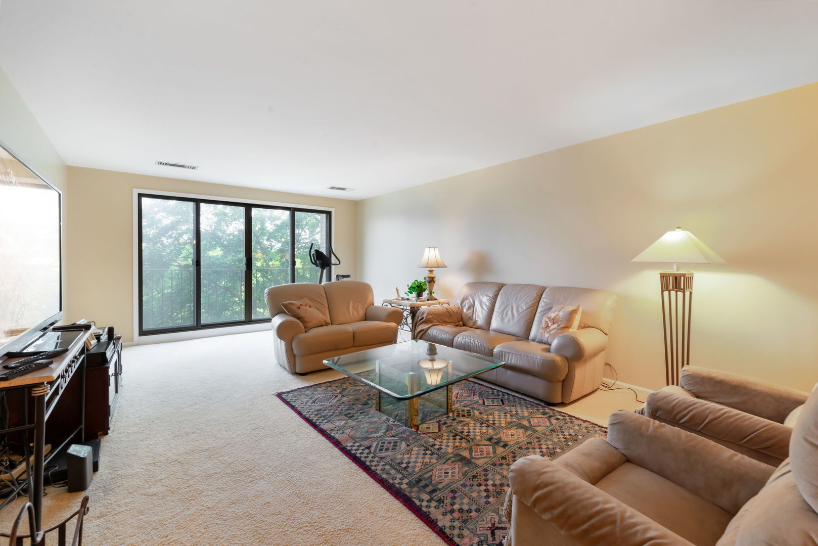 5th image of 4601 W Touhy Ave #408, Lincolnwood, IL 60712 | MLS# 12701717
