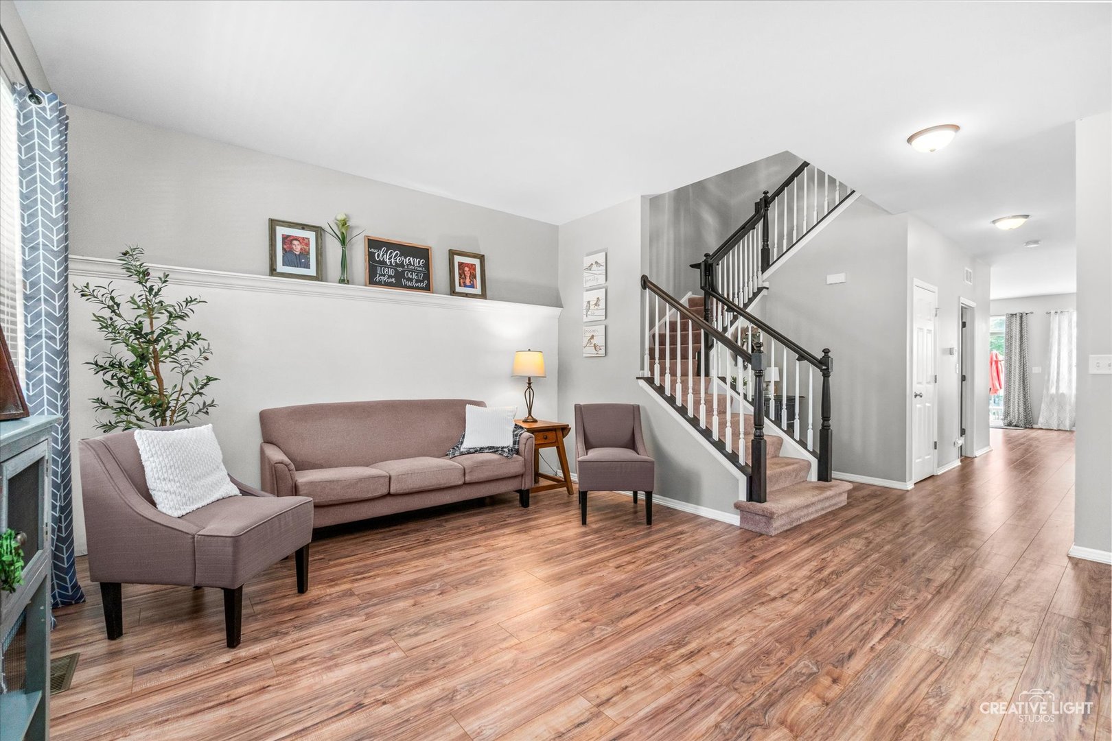 3rd image of 786 Bonaventure Dr, Oswego, IL 60543 | MLS# 12701802