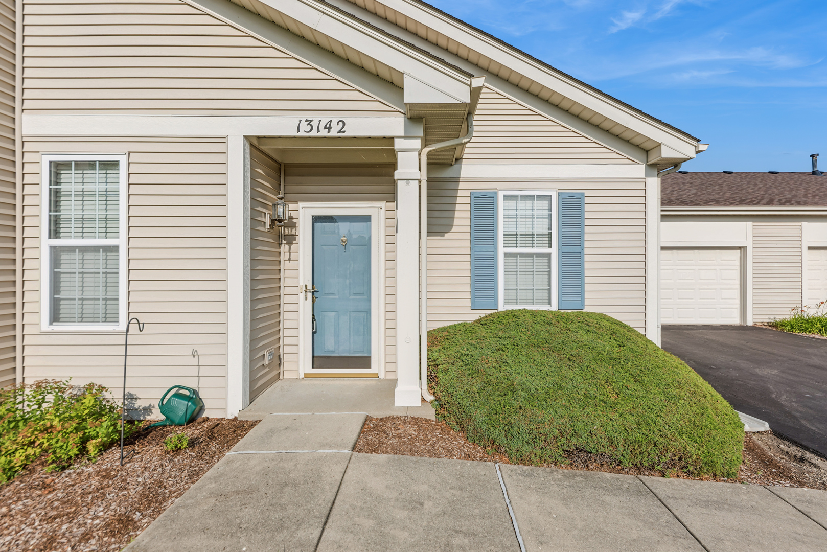 Homes for sale in Beach Park, IL | 13142 W Sheffield Ln, Beach Park, IL 60083 | MLS# 12701935