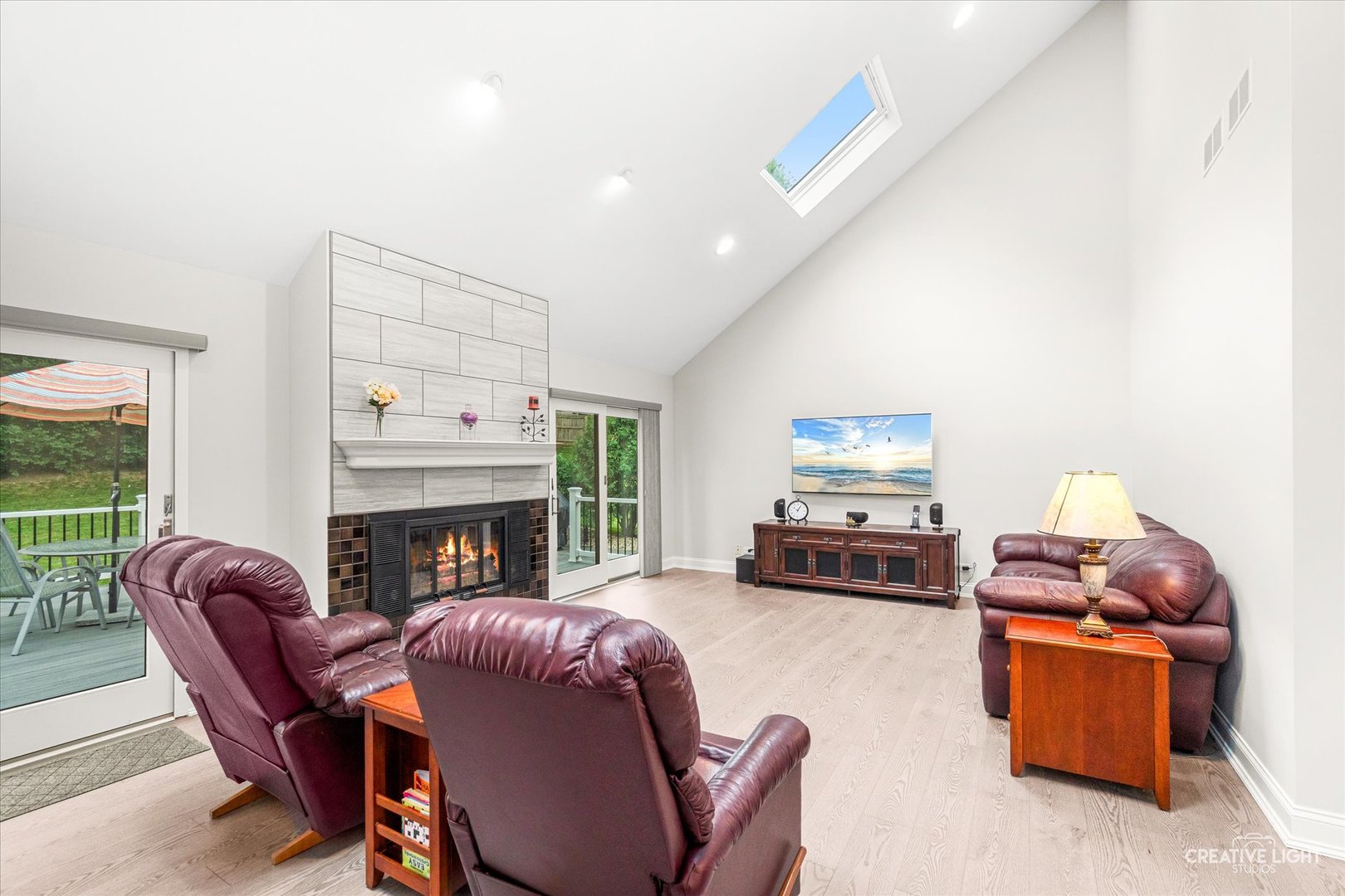 5th image of 8409 Mending Wall Dr, Woodridge, IL 60517 | MLS# 12702044