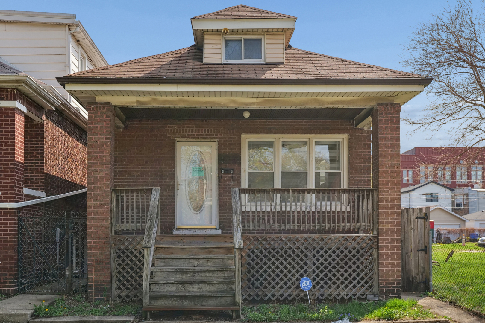 1st image of 6521 S Saint Lawrence Ave, Chicago, IL 60637 | MLS# 12702142
