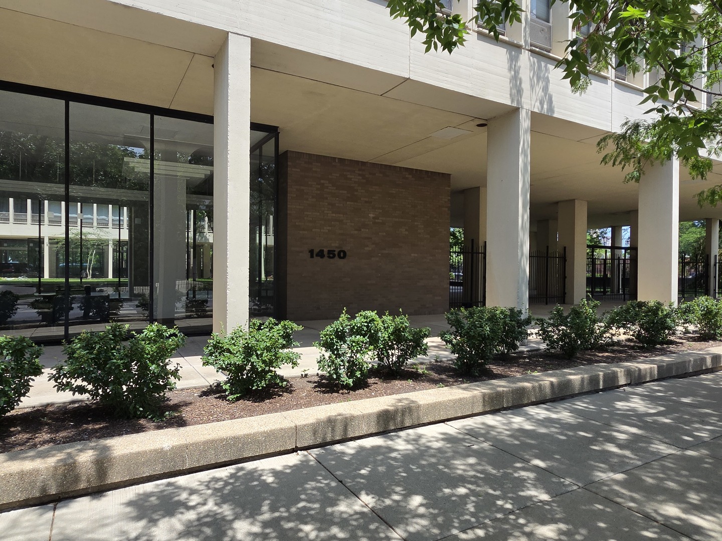 2nd image of 1450 E 55th Pl #920S, Chicago, IL 60637 | MLS# 12702143