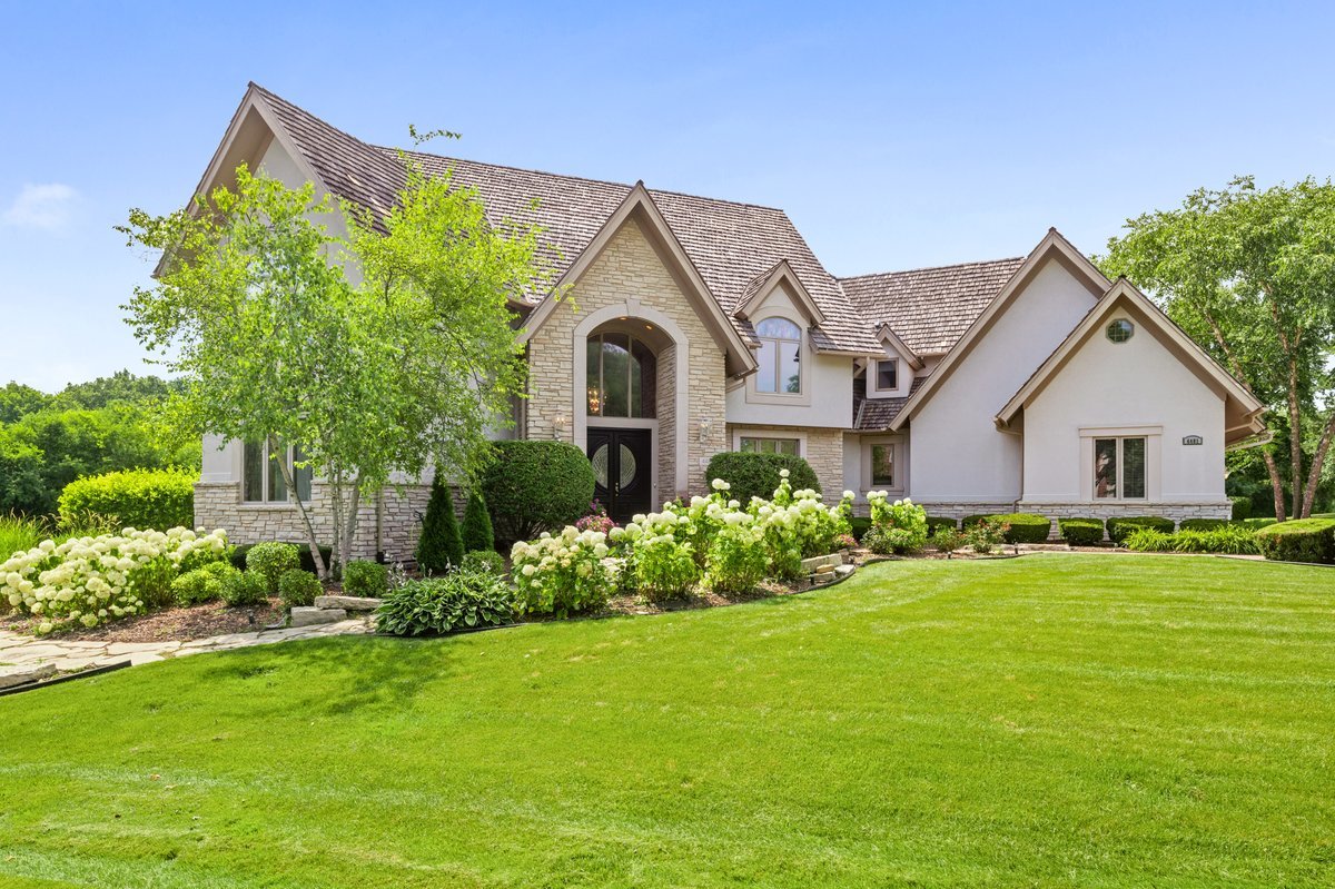 5th image of 4481 Normandy Ct, Long Grove, IL 60047 | MLS# 12702155