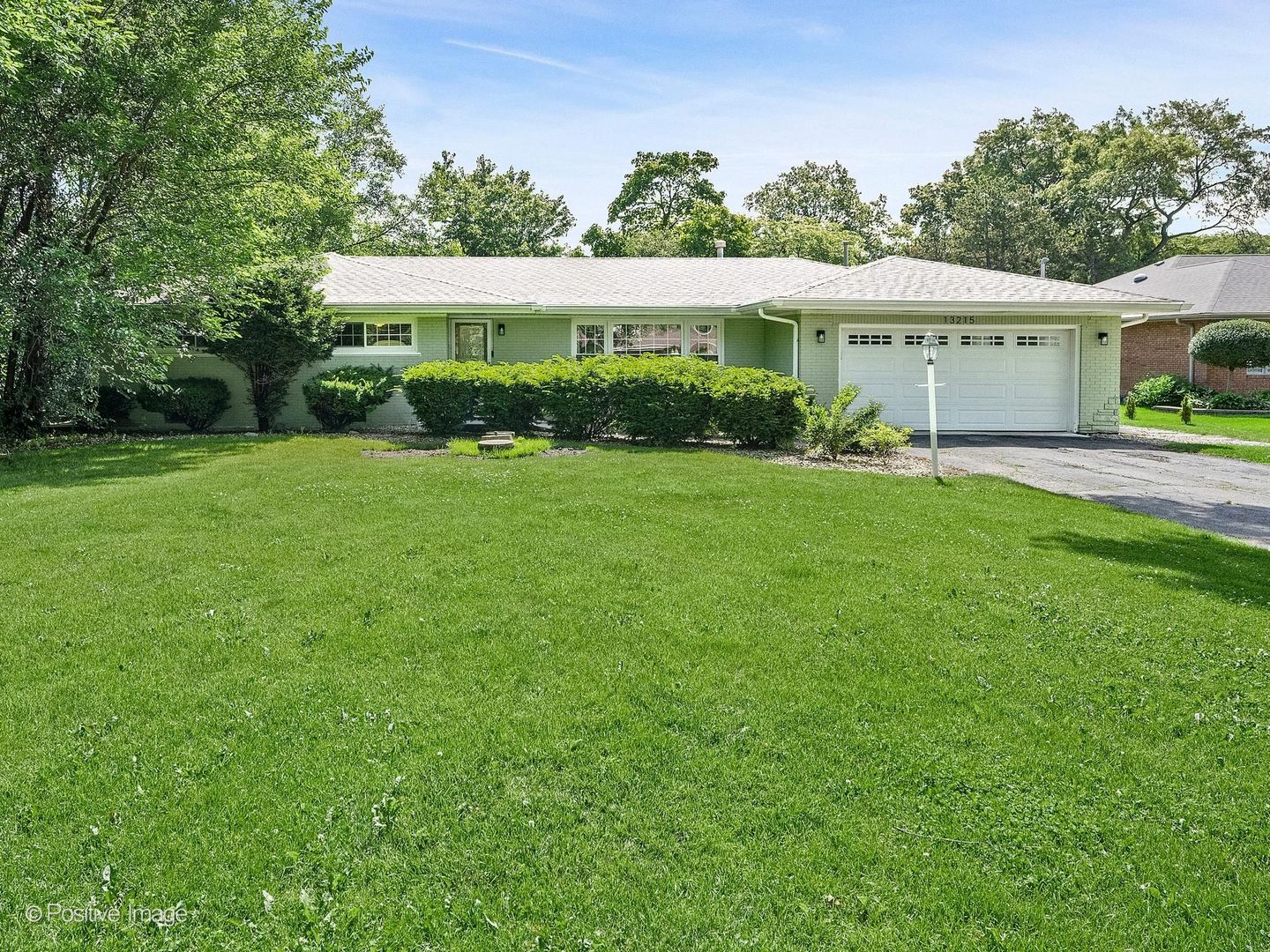 Homes for sale in Palos Park, IL | 13215 S Adsit Rd, Palos Park, IL 60464 | MLS# 12702255