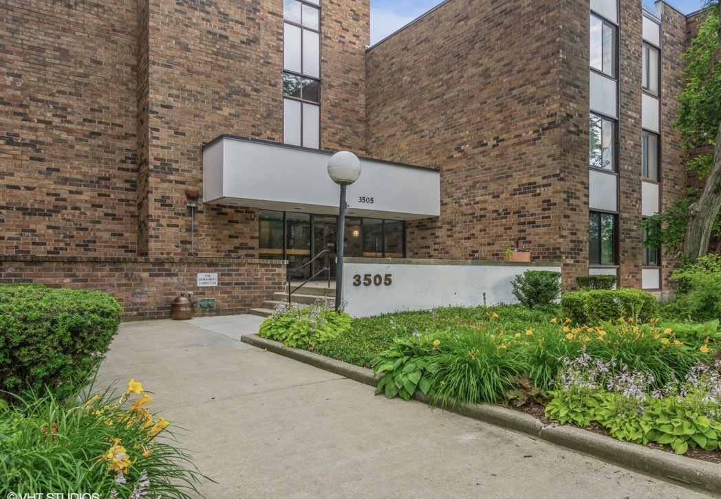 1st image of 3505 Lakeview Dr #105, Hazel Crest, IL 60429 | MLS# 12702278