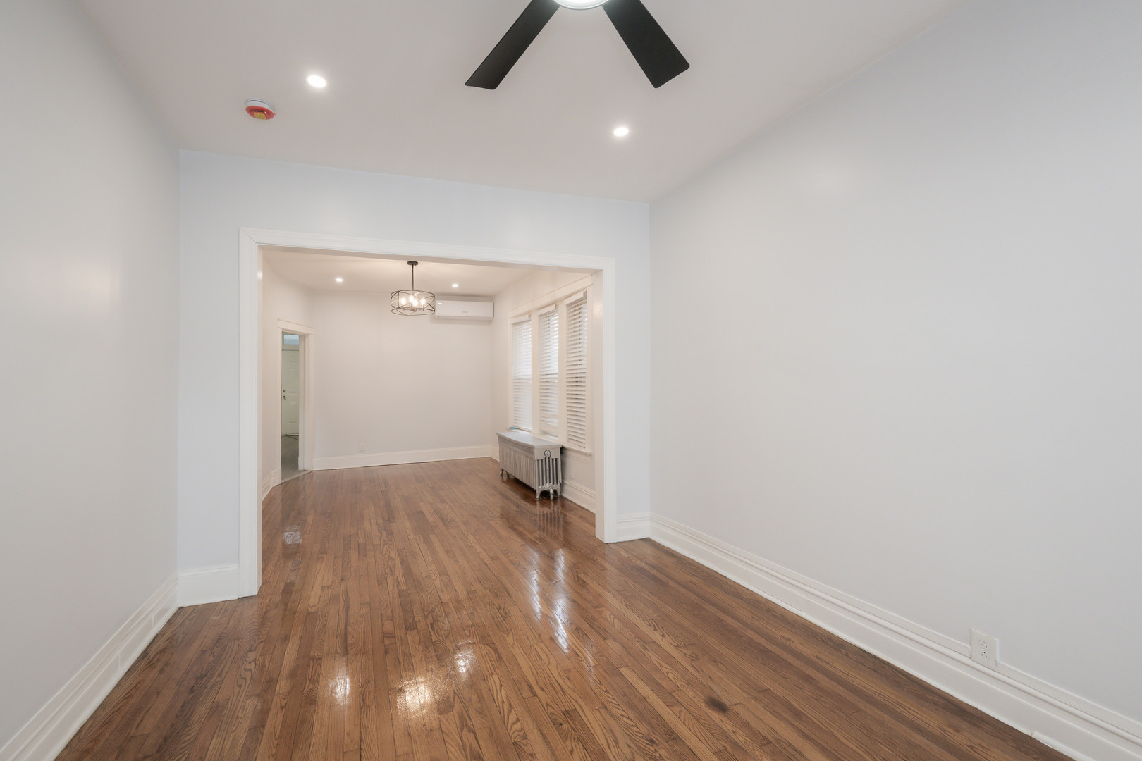 4th image of 7653 S Saint Lawrence Ave, Chicago, IL 60619 | MLS# 12702390