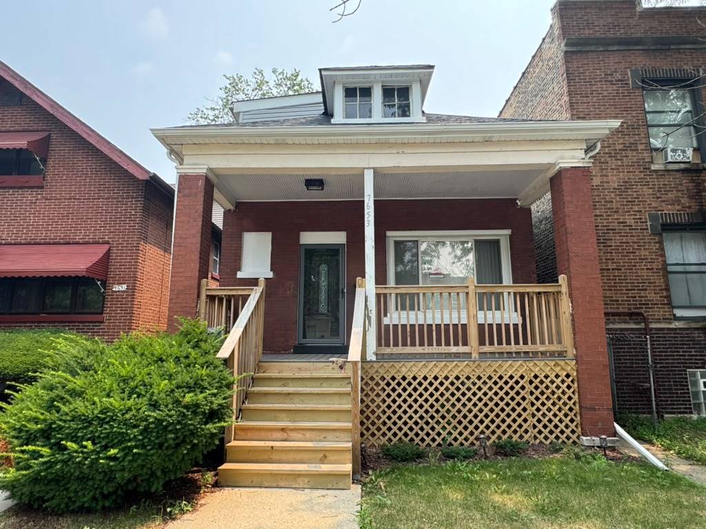 1st image of 7653 S Saint Lawrence Ave, Chicago, IL 60619 | MLS# 12702390
