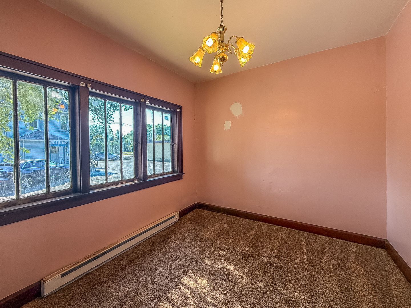 5th image of 1104 W Williams St, Danville, IL 61832 | MLS# 12702427