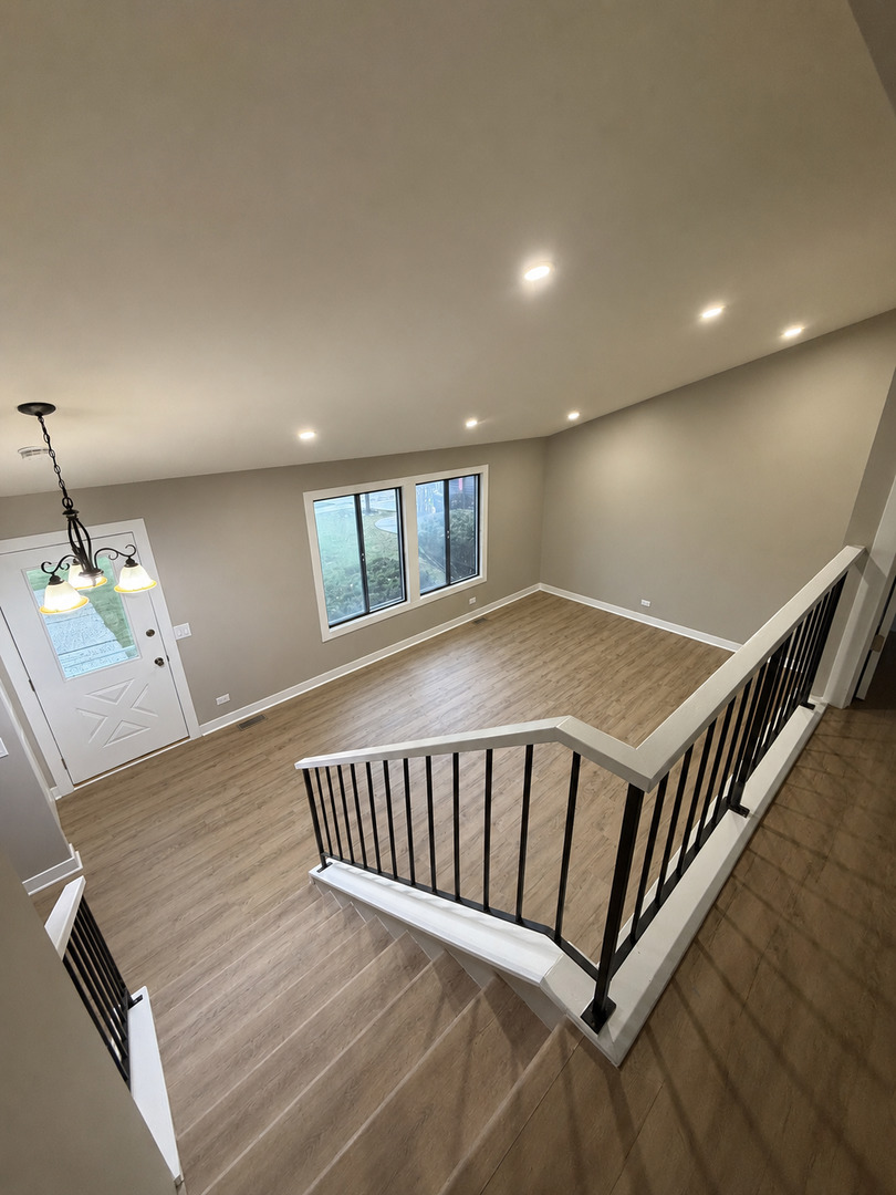 Homes for sale in Vernon Hills, IL | 208 Albert Dr, Vernon Hills, IL 60061 | MLS# 12702464
