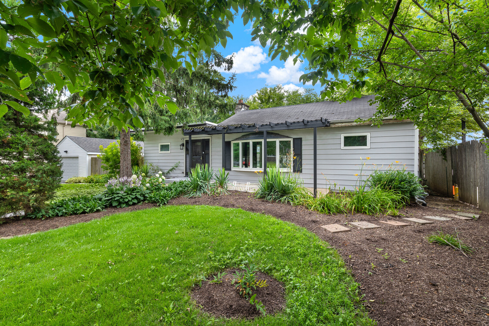 Homes for sale in Elmhurst, IL | 268 N Bonnie Brae Ave, Elmhurst, IL 60126 | MLS# 12702547